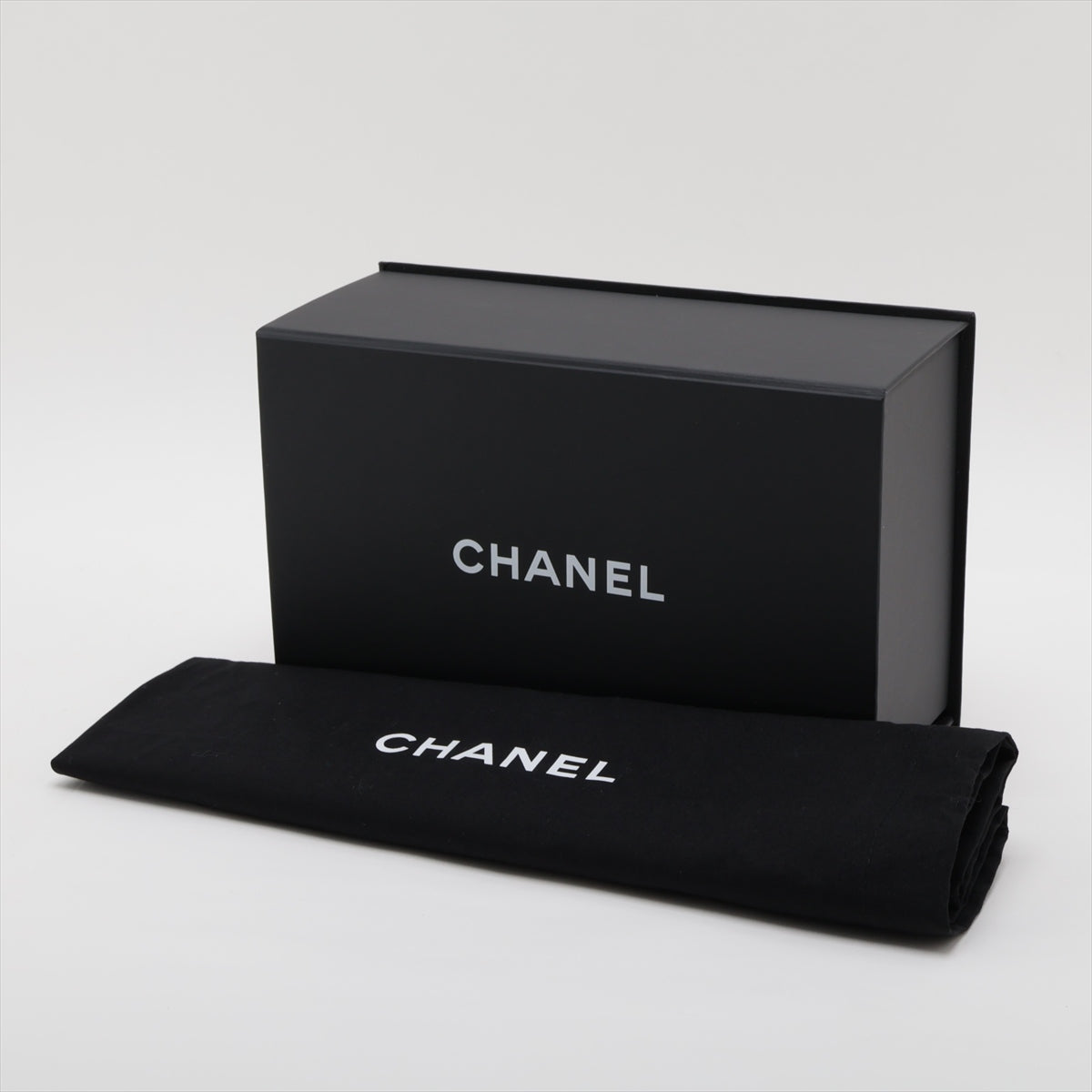 Chanel Matrasse Single Flap Single Chain Bag Black