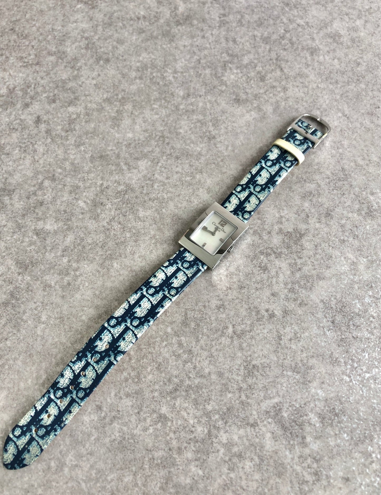 Christian Dior Trotter Quartz Watch Blue D78-109 Vintage j83yk7