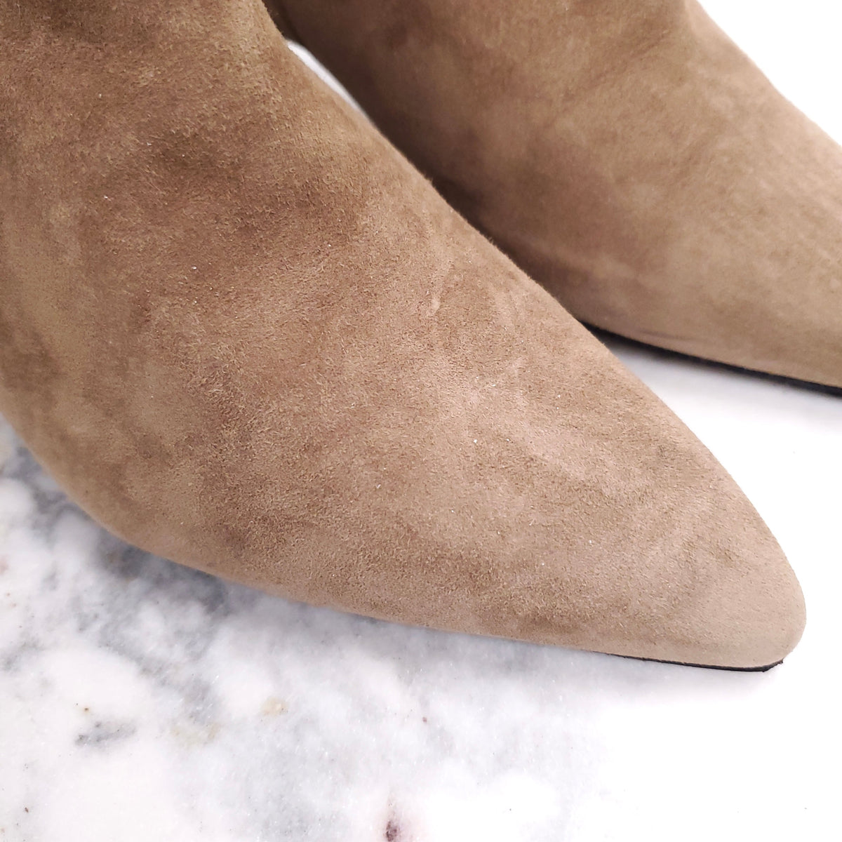 HERMÈS BROWN SUEDE KITTEN HEEL BOOTS - SIZE 37.5