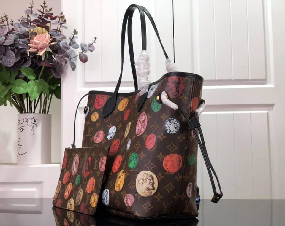 Louis Vuitton Neverfull MM bag