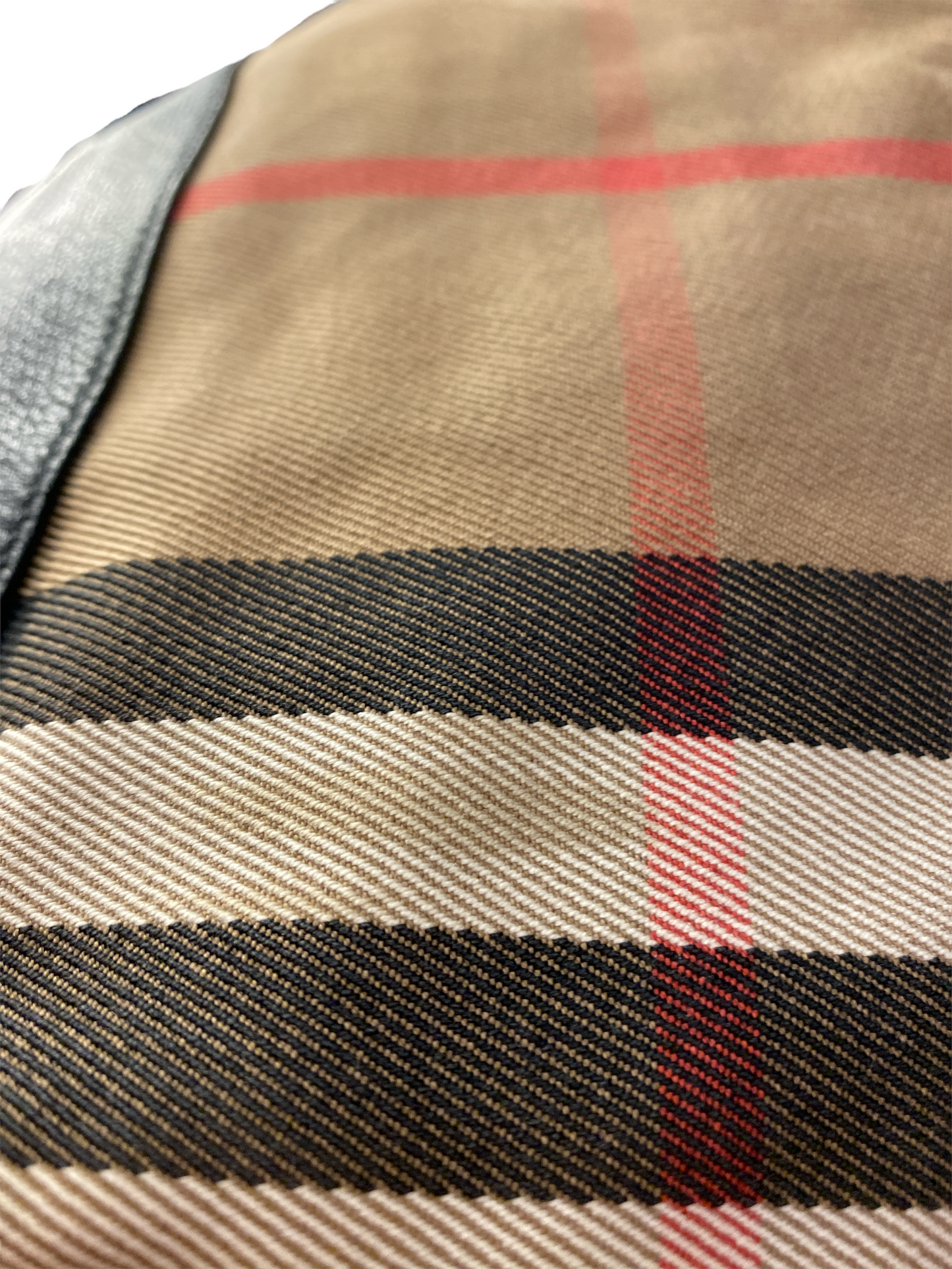 Handbag Designer By Burberry Size: Small