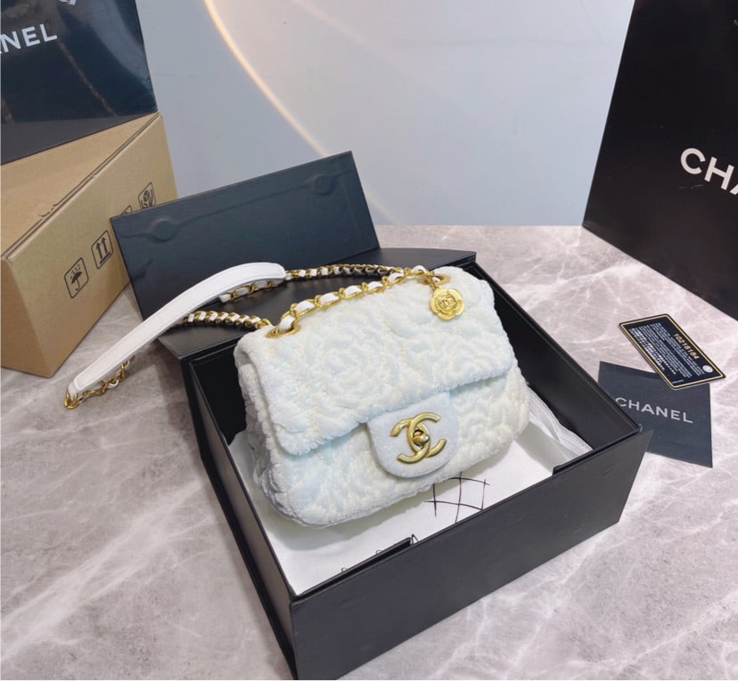 Fall Chanel crossbody