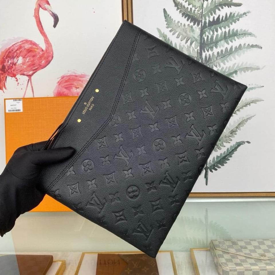 Louis Vuitton Daily Pouch
