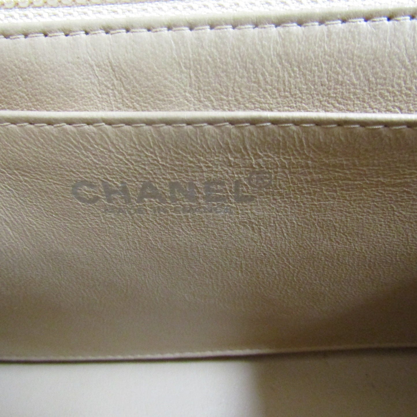 CHANEL Timeless/Classique Shoulder Bag in Beige Fabric
