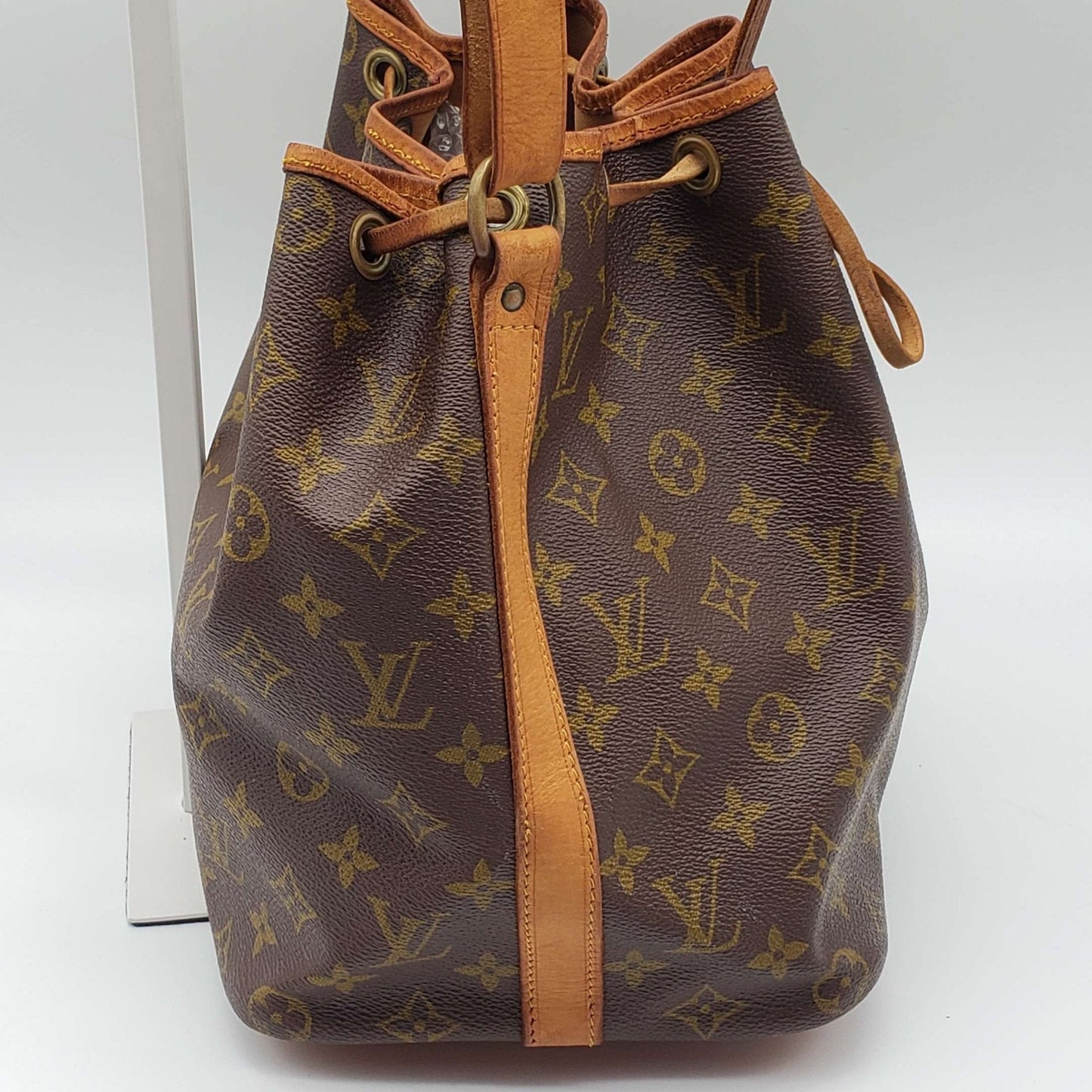 LOUIS VUITTON MONOGRAM PETIT NOE DRAWSTRING BAG