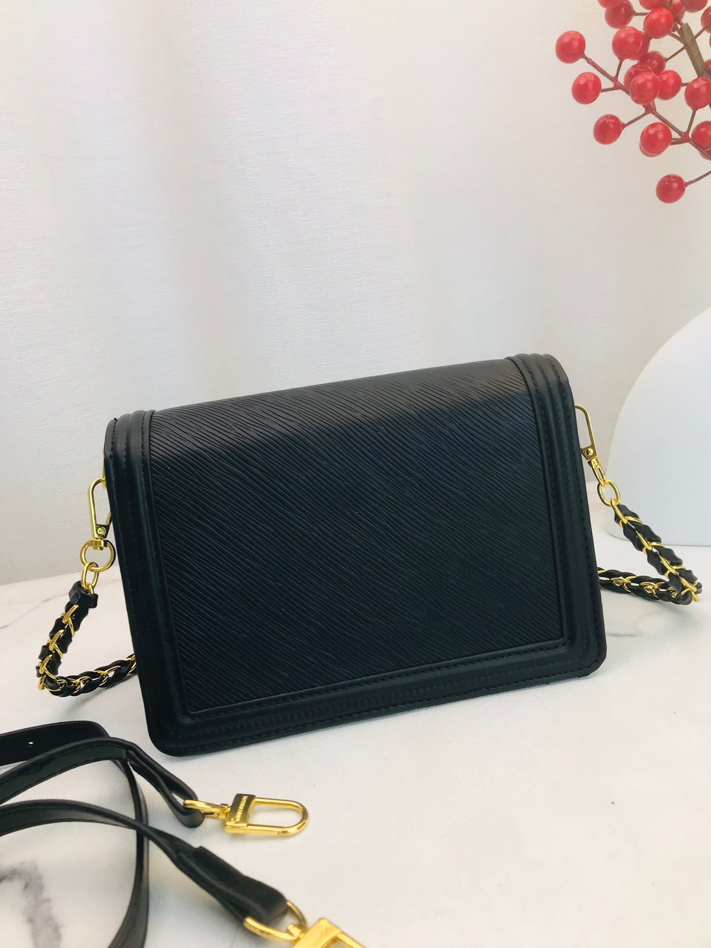 Louis vuitton handbag