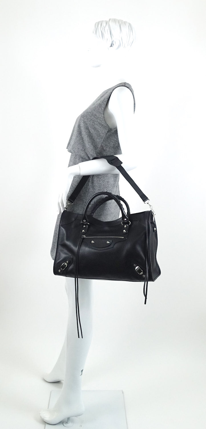 Classic Agneau Leather City Bag