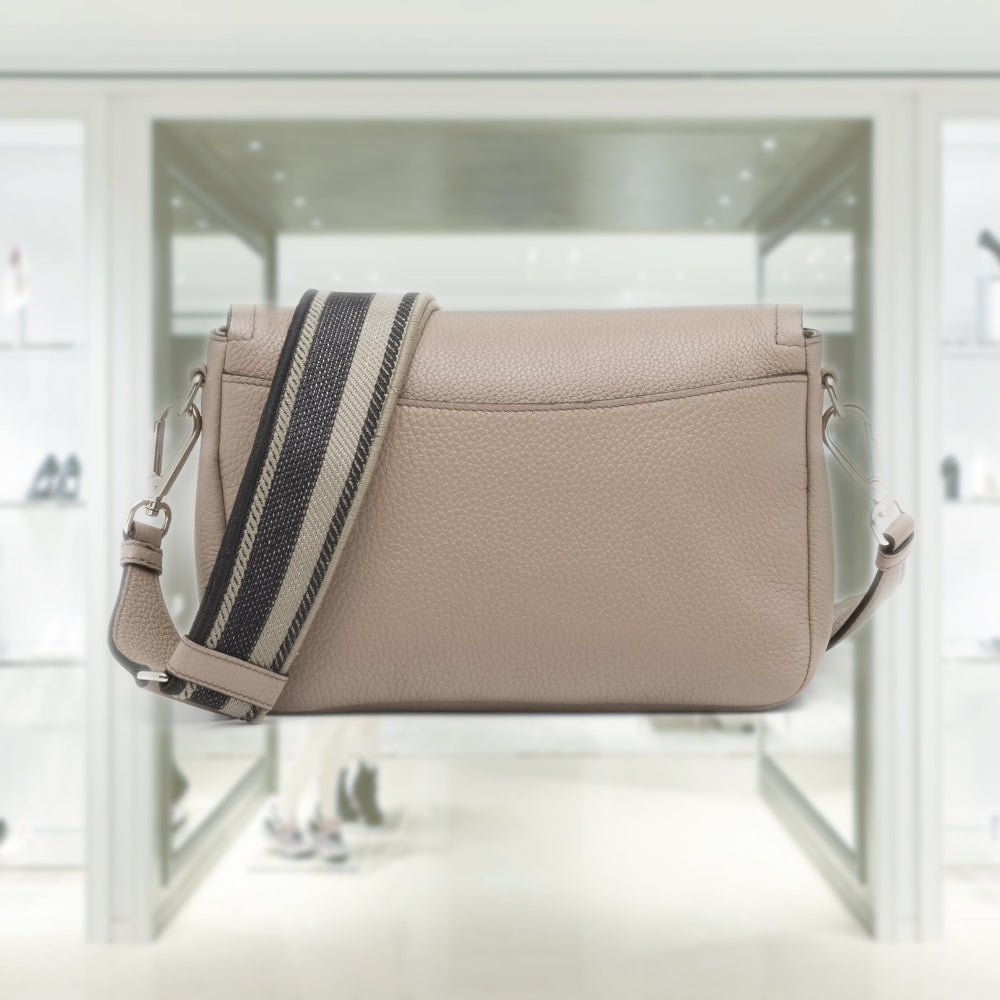 Leather shoulder bag