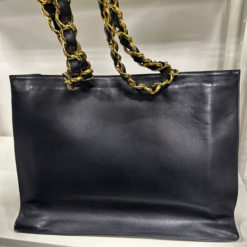 Chanel Chain Tote Bag 8900