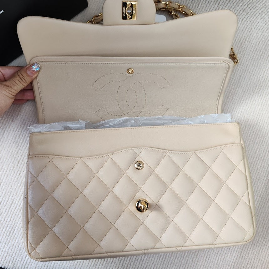 Chanel CF Classic Flap Bag 4043001