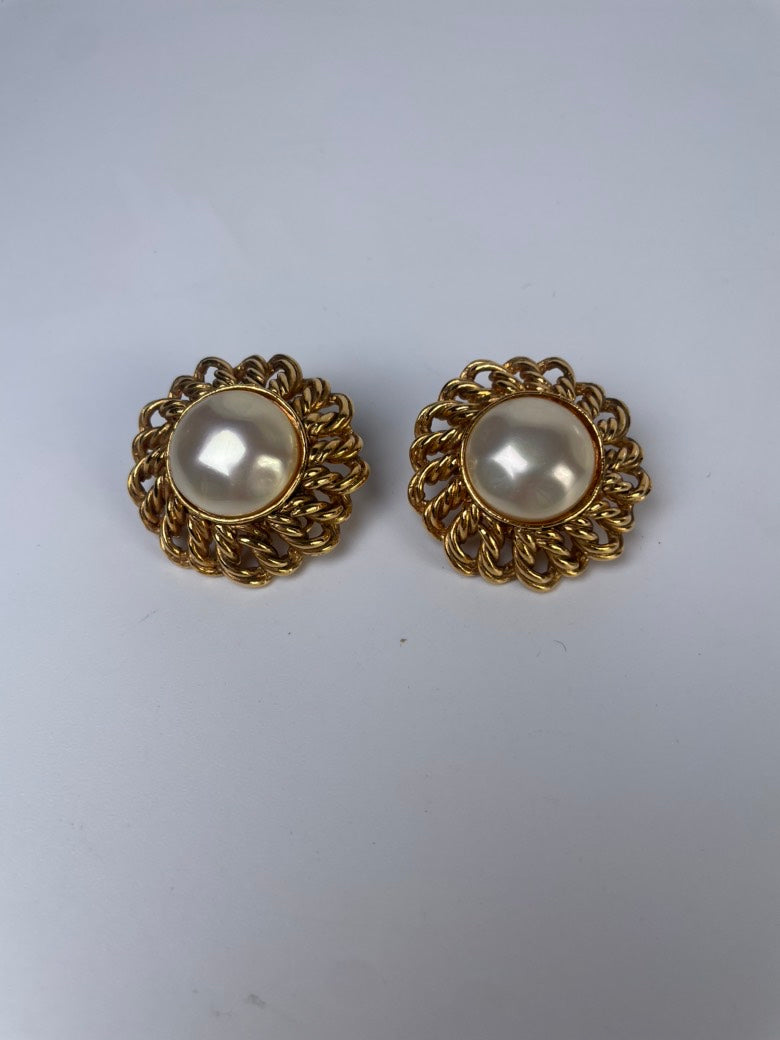 Chanel Earrings A2482