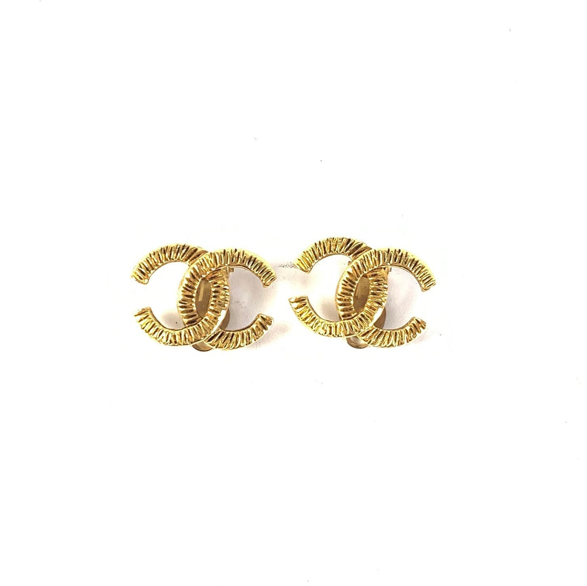 Chanel Textured Gold Earrings A6945
