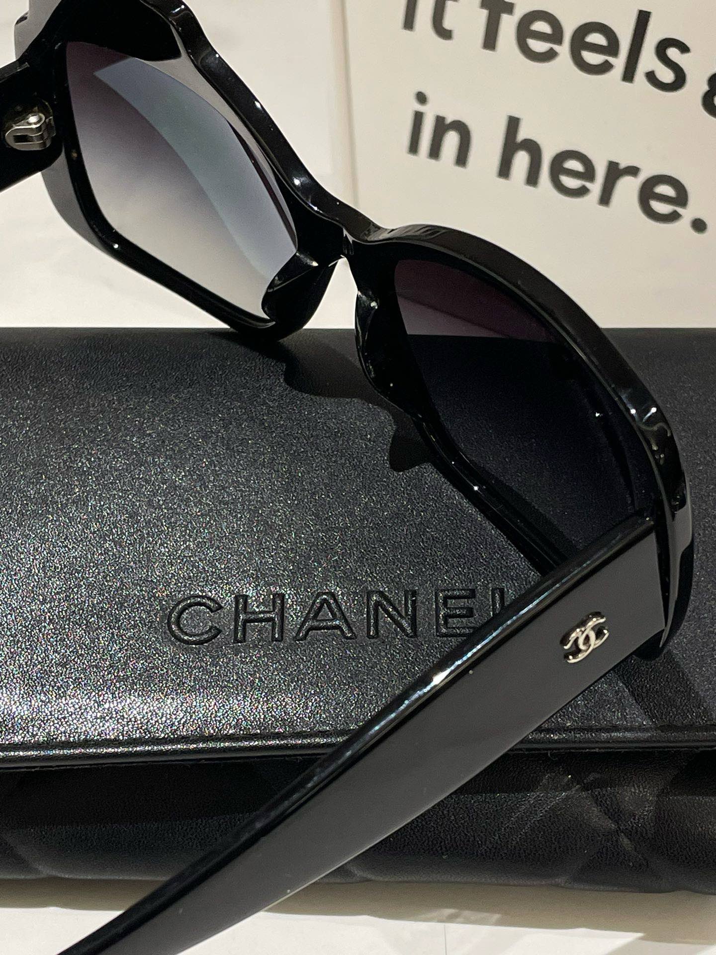 Chanel Coco Silhouette Sunglasses Black
