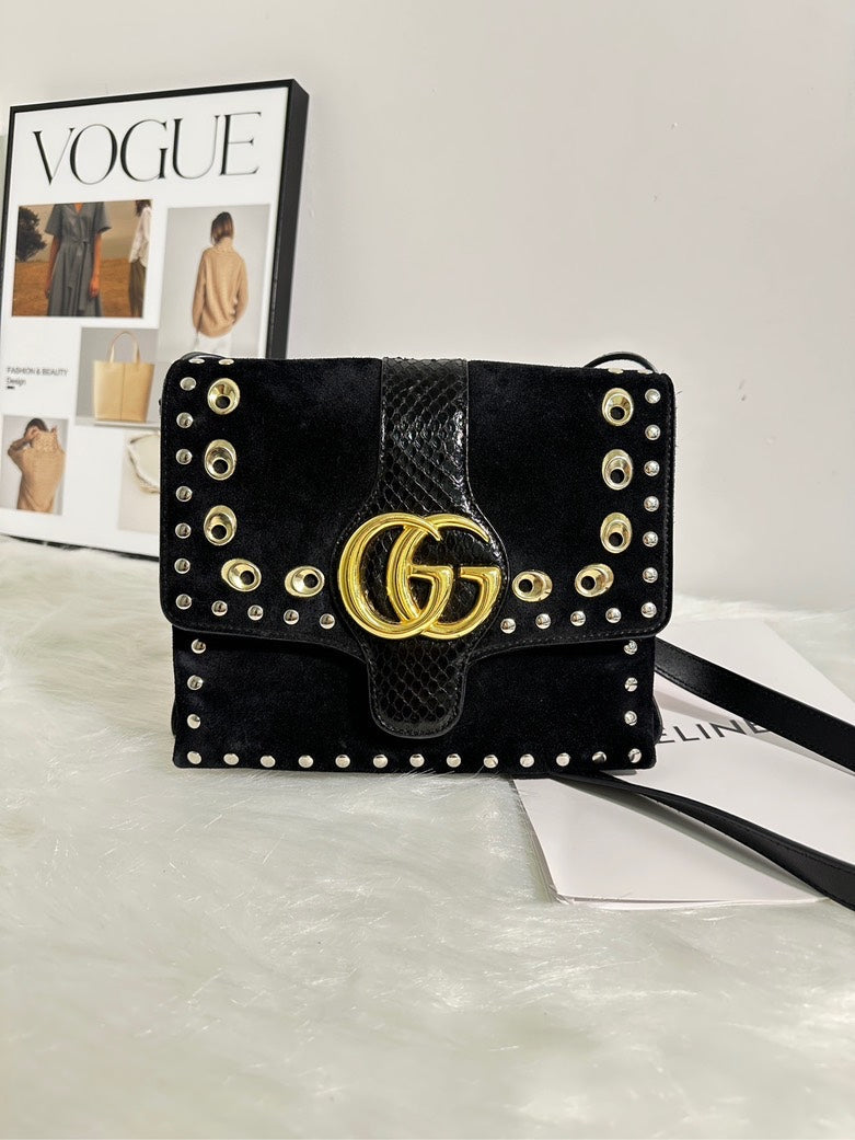 Preloved Gucci GG Marmont Black Crossbody Bag