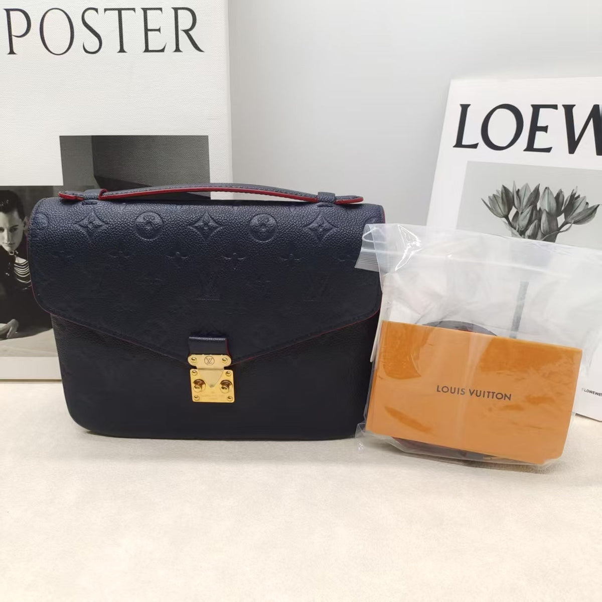Preloved Louis Vuitton Monogram Messenger Bag in Navy Leather
