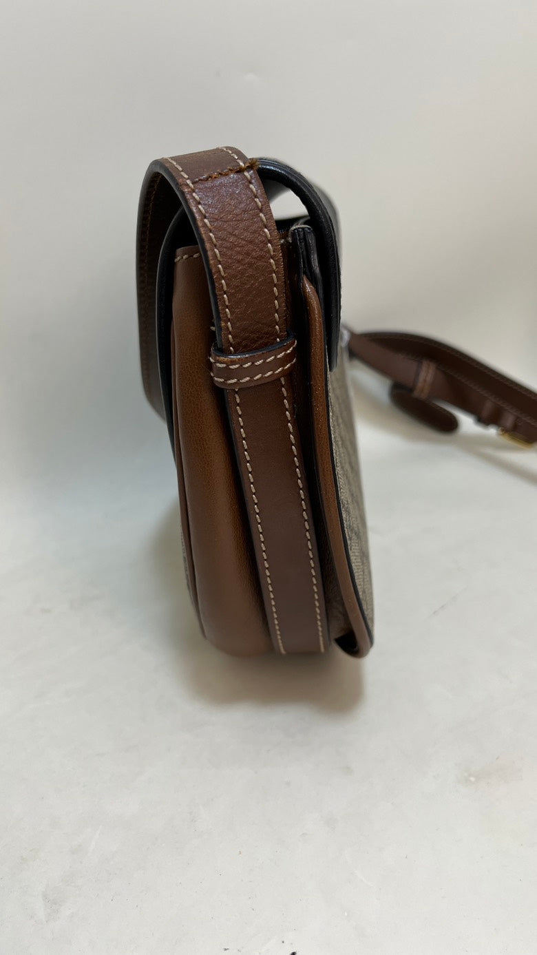 Gucci Vintage GG Supreme Canvas Black Saddle Bag