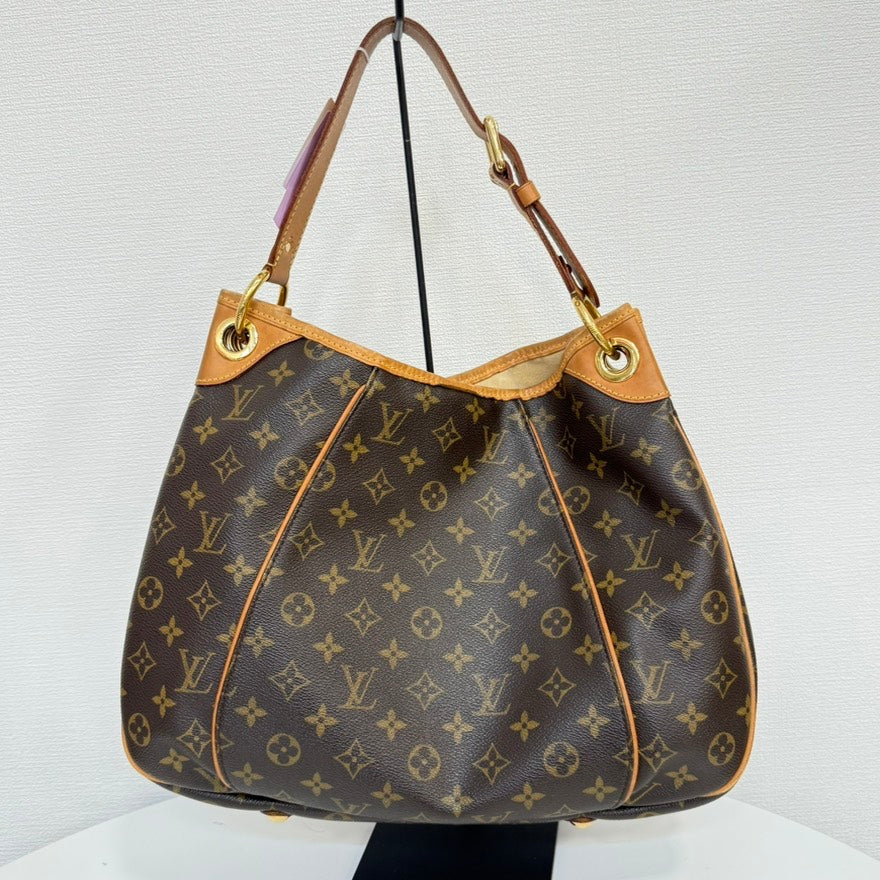 Preloved LV Monogram Hobo Bag FM0015