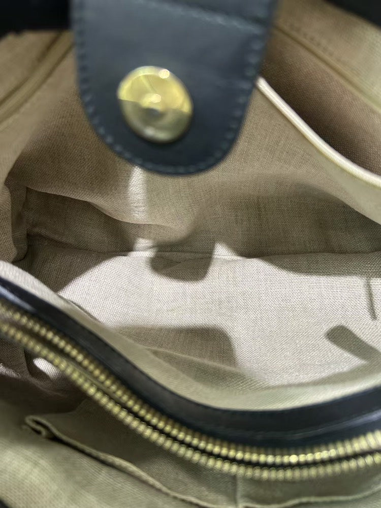 GUCCI GG Marmont Black Leather Shoulder Bag
