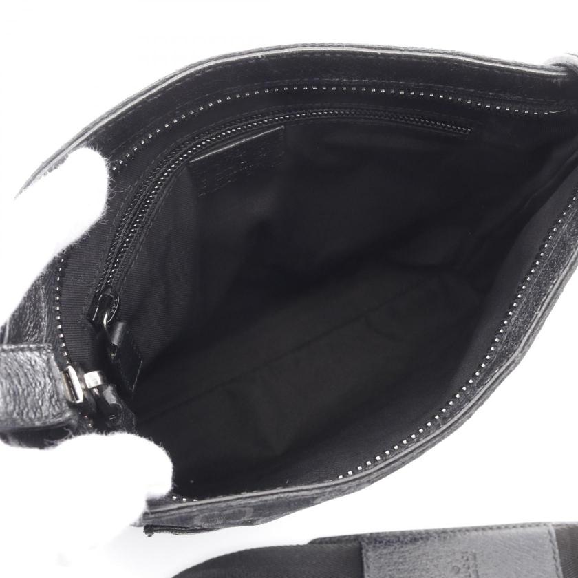 GUCCI GG Canvas Shoulder Bag Leather Black - Condition A