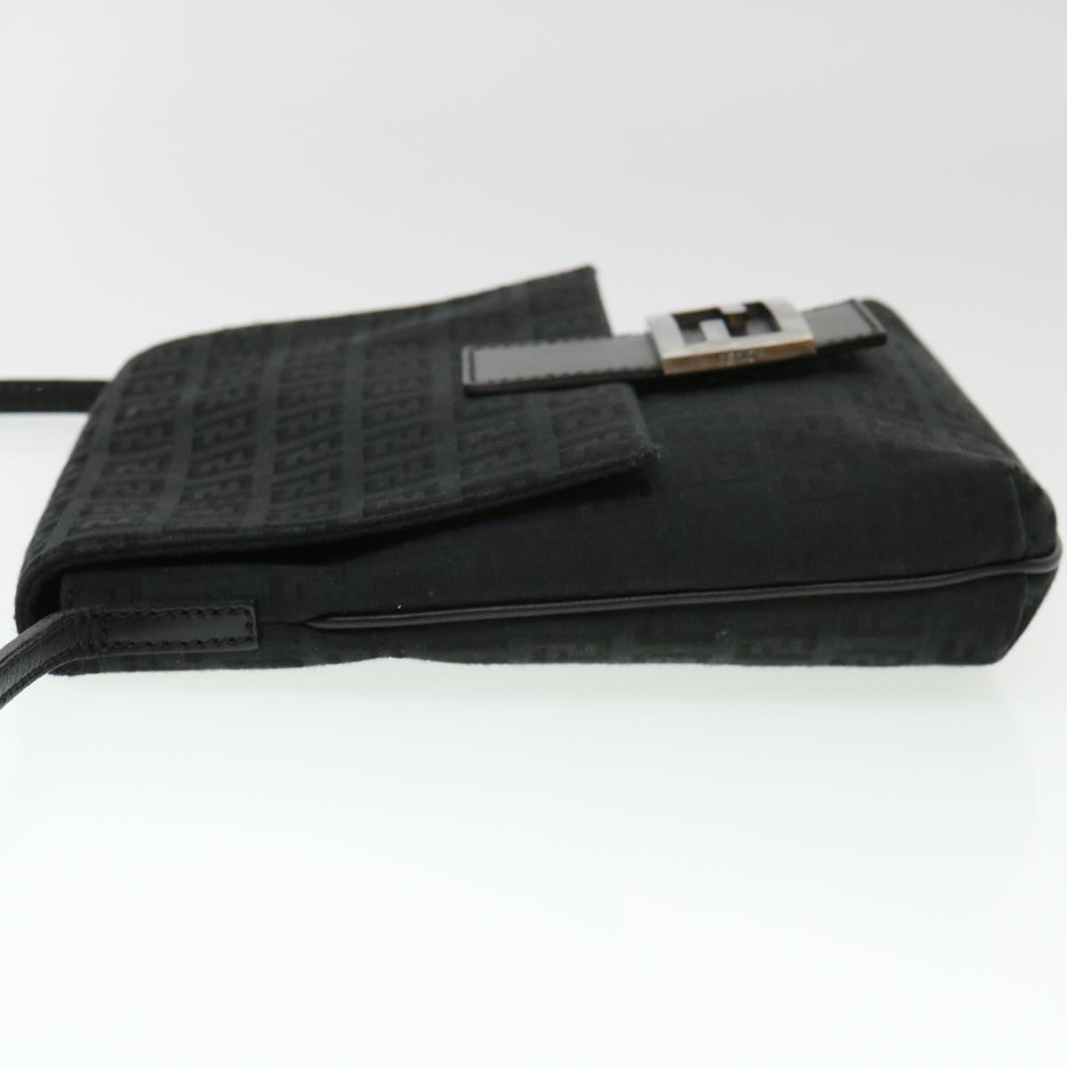 FENDI Zucchino Canvas Shoulder Bag Black 2288-8BT075-JQ5-088 rd4687