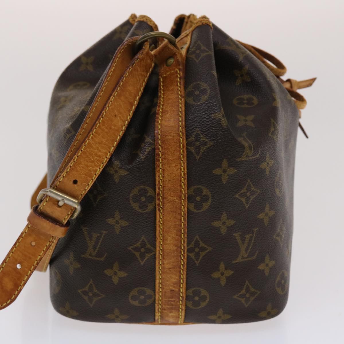 LOUIS VUITTON Monogram Petit Noe Shoulder Bag M42226 LV th3807