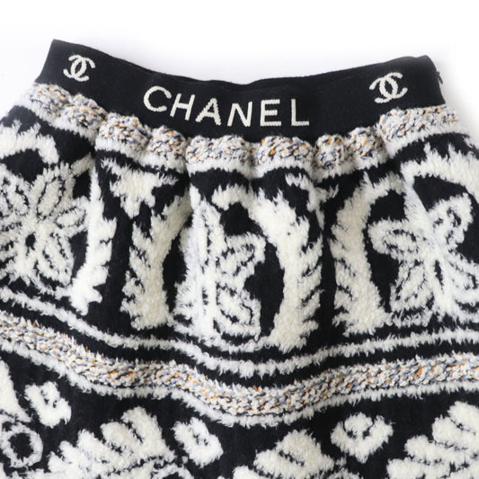 CHANEL flare skirt 19K P62586 wool White x Black x Multi 40