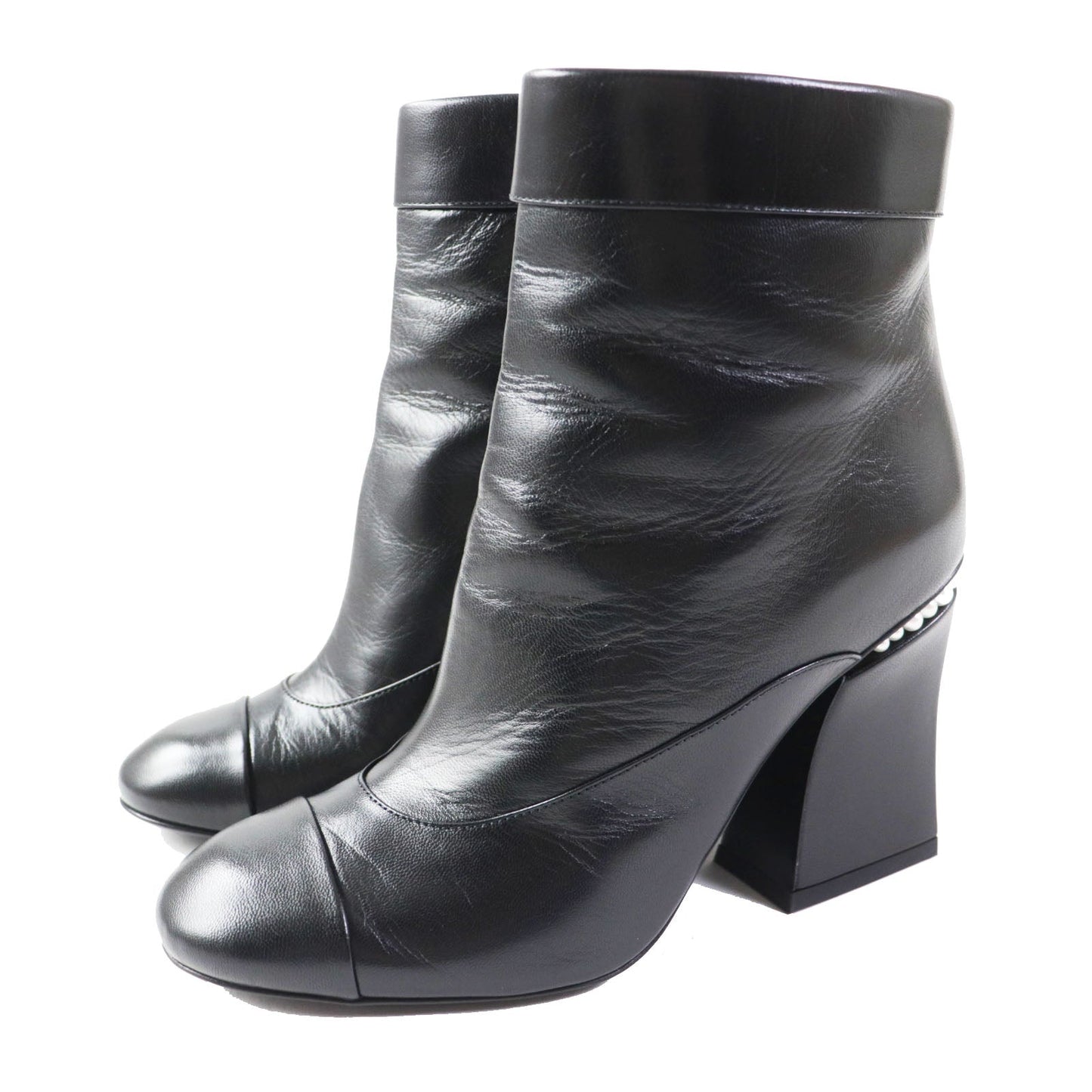 CHANEL Ankle boots 22A G39262 Shiny Goatskin Imitation Pearl black Women 36.5 Used