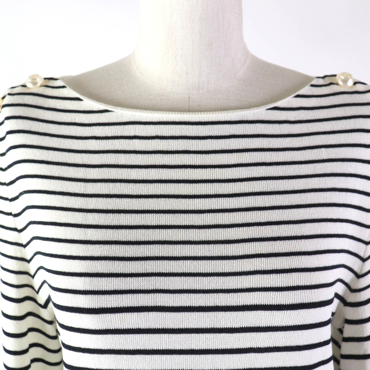 CHANEL knit P56071 paper White black 38