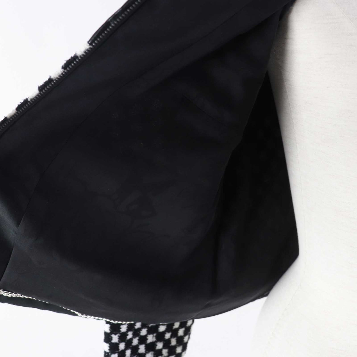 CHANEL Other outerwear P57185 Nylon Black White Tweed jacket 34