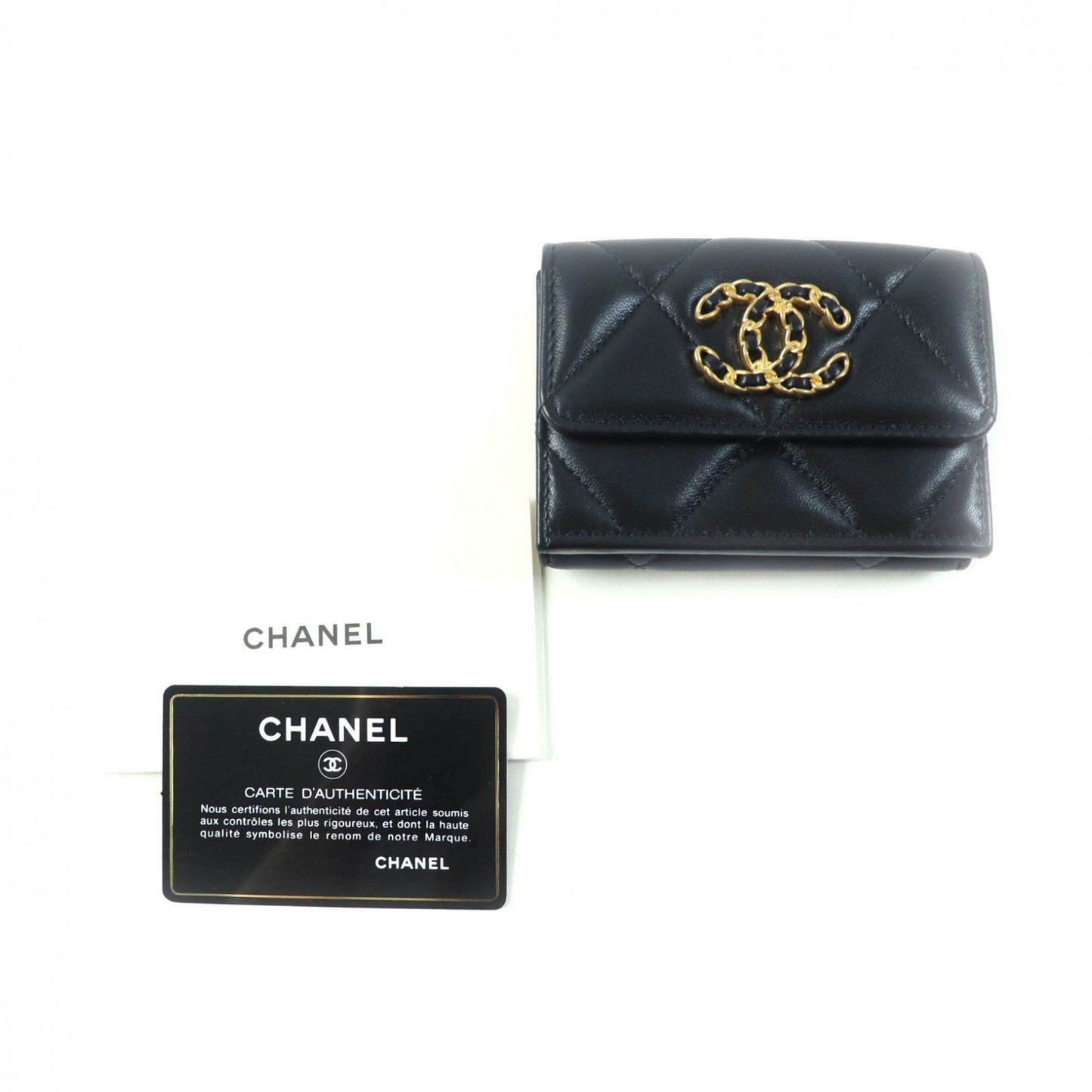 CHANEL Tri-fold wallet AP1789 lambskin black 19 Small flap wallet
