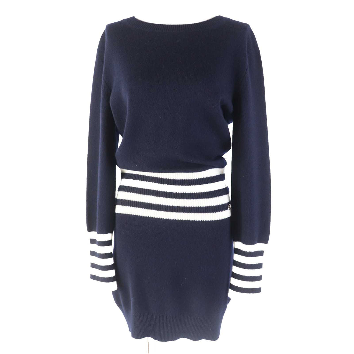 CHANEL one piece P55370 cashmere Navy 38