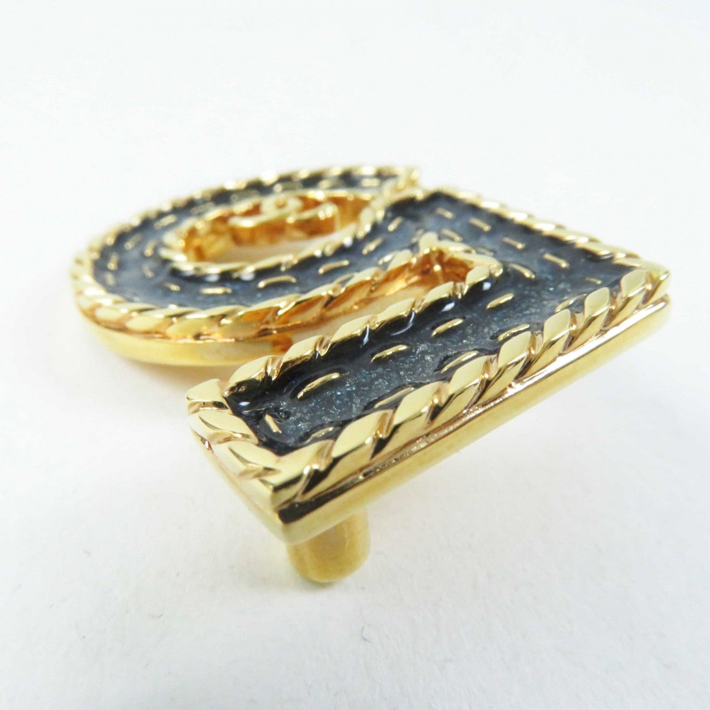 CHANEL Brooch I24P metal Blue gold