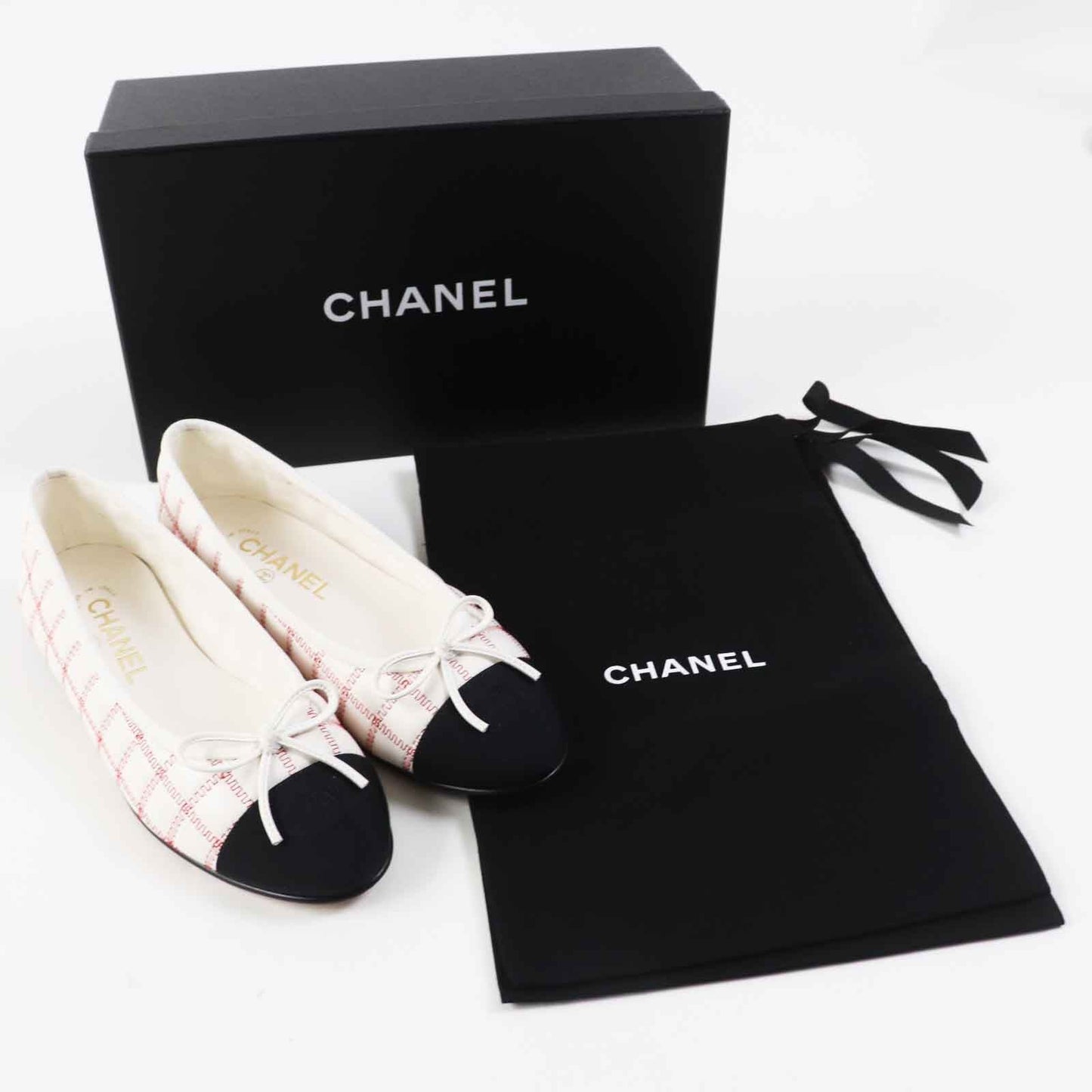 CHANEL Ballet shoes 24P G45591 lambskin Black white red ballerina 36