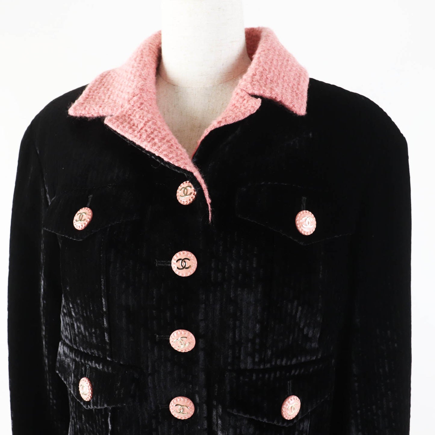 Chanel 22B P73309 Rayon silk COCO Button Tweed Switching Velvet Coat