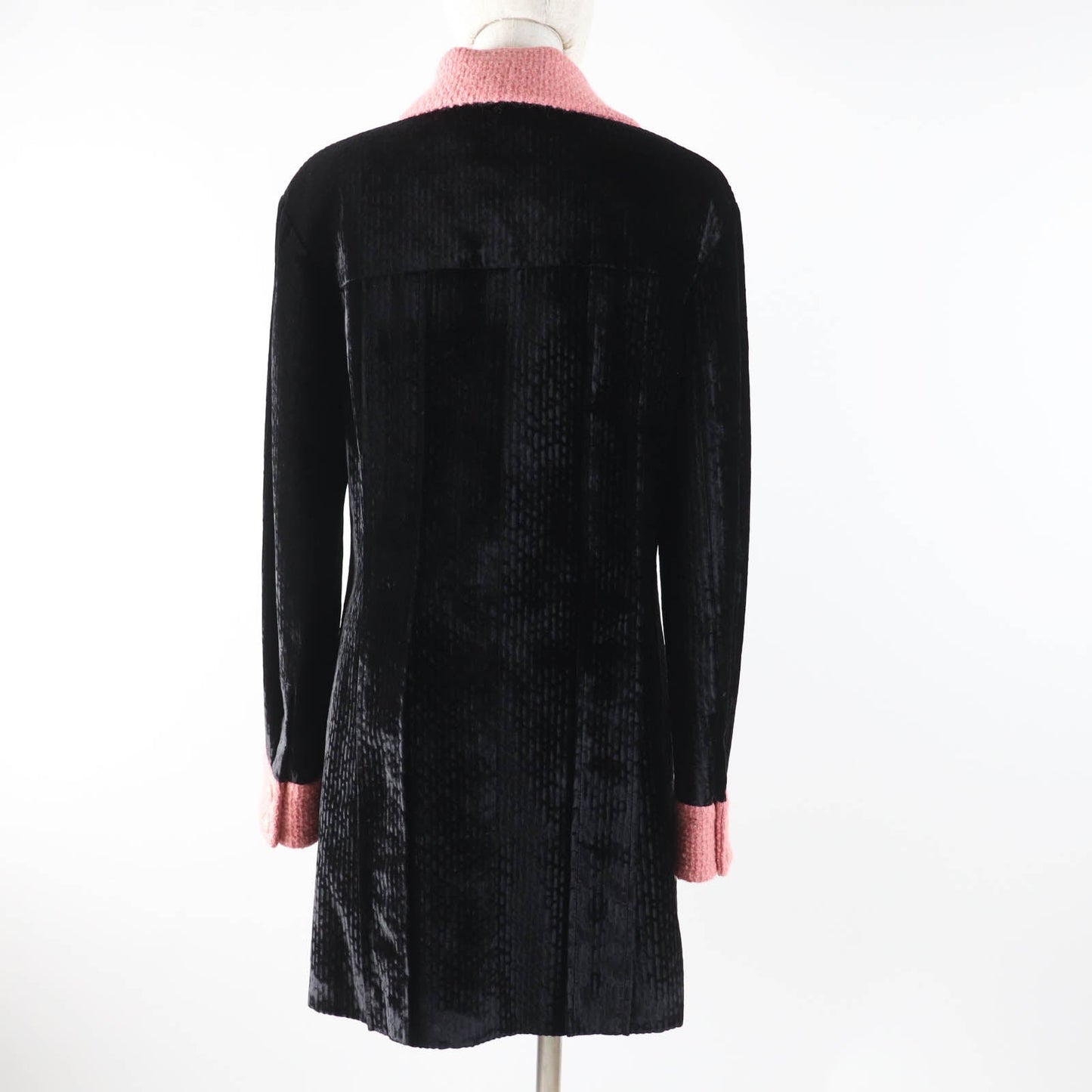 Chanel 22B P73309 Rayon silk COCO Button Tweed Switching Velvet Coat