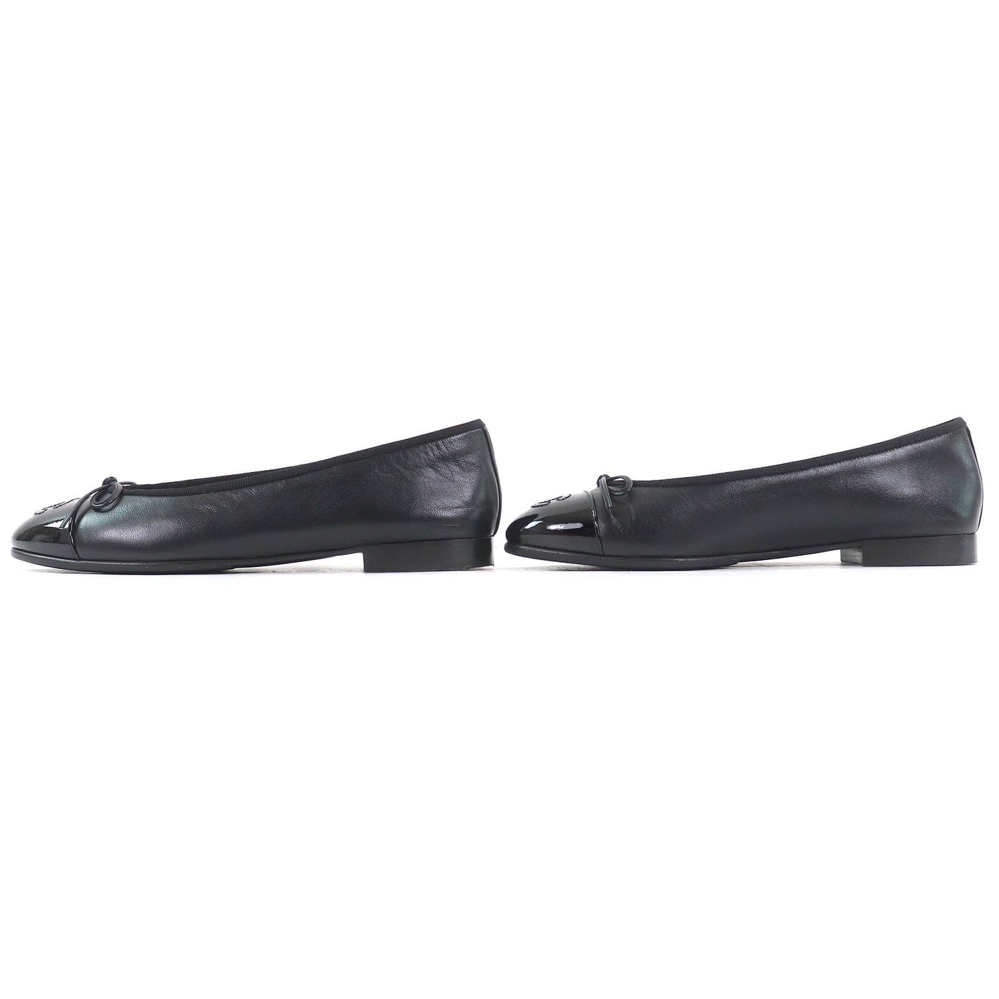 Chanel COCO Mark Ribbon Flat Shoes Calfskin Pumps