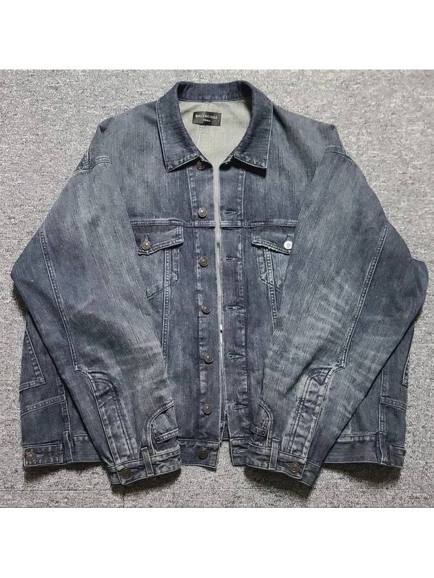 Luxury Balenciaga  DECONSTRUCT JACKET 115