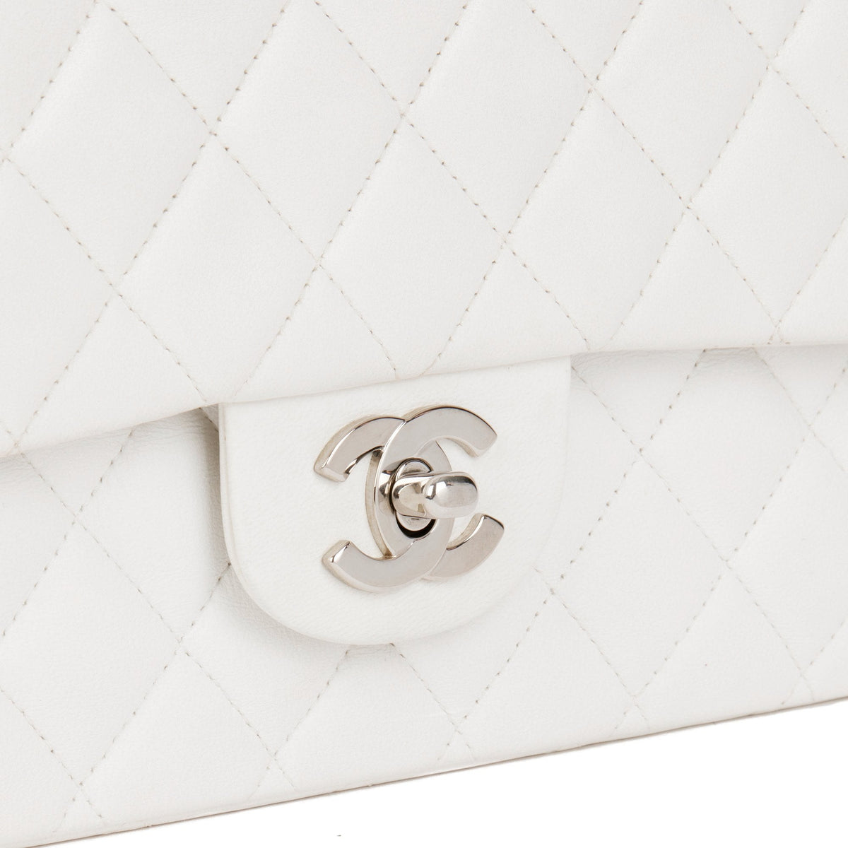 Chanel White Quilted Lambskin Vintage Medium Classic Double Flap Bag