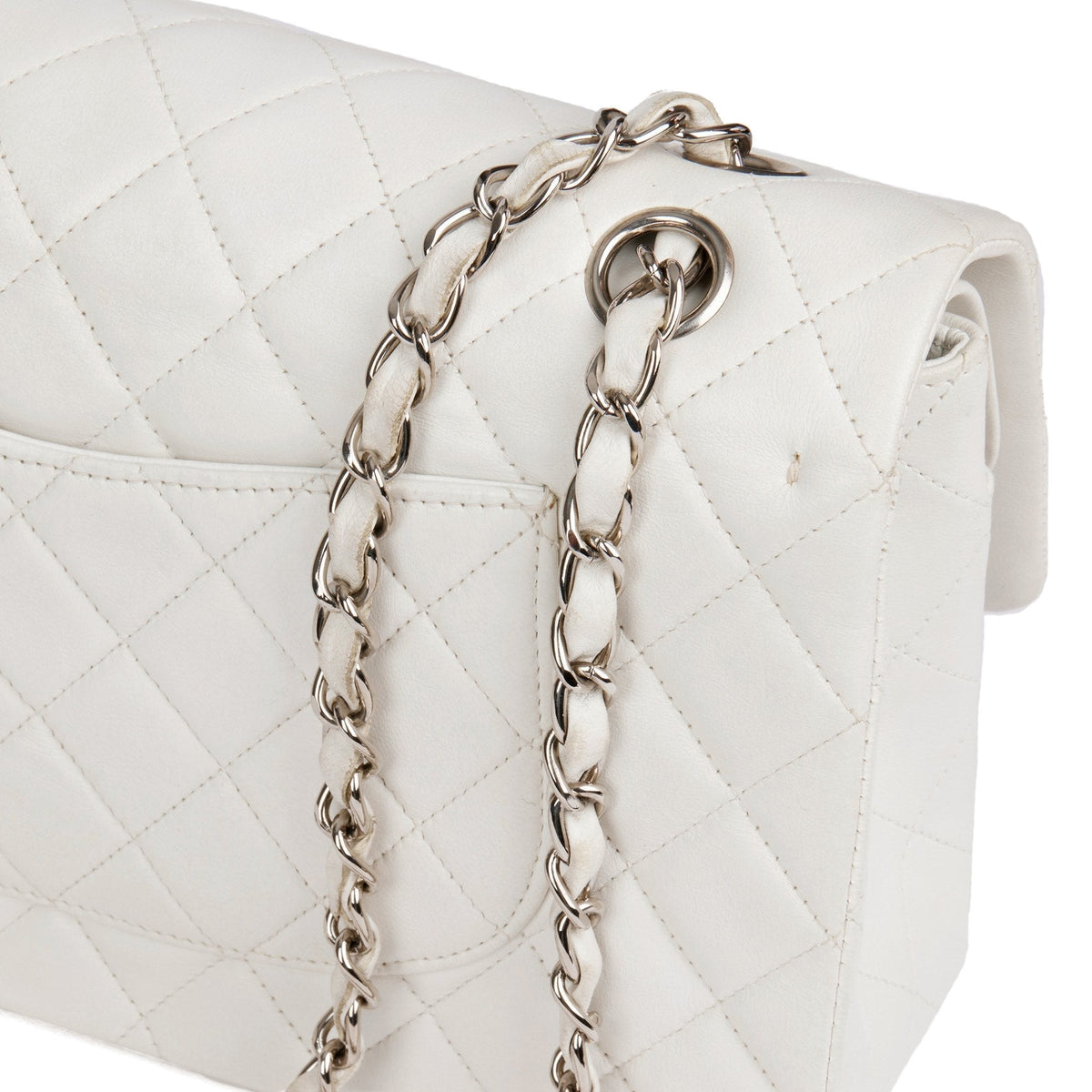 Chanel White Quilted Lambskin Vintage Medium Classic Double Flap Bag