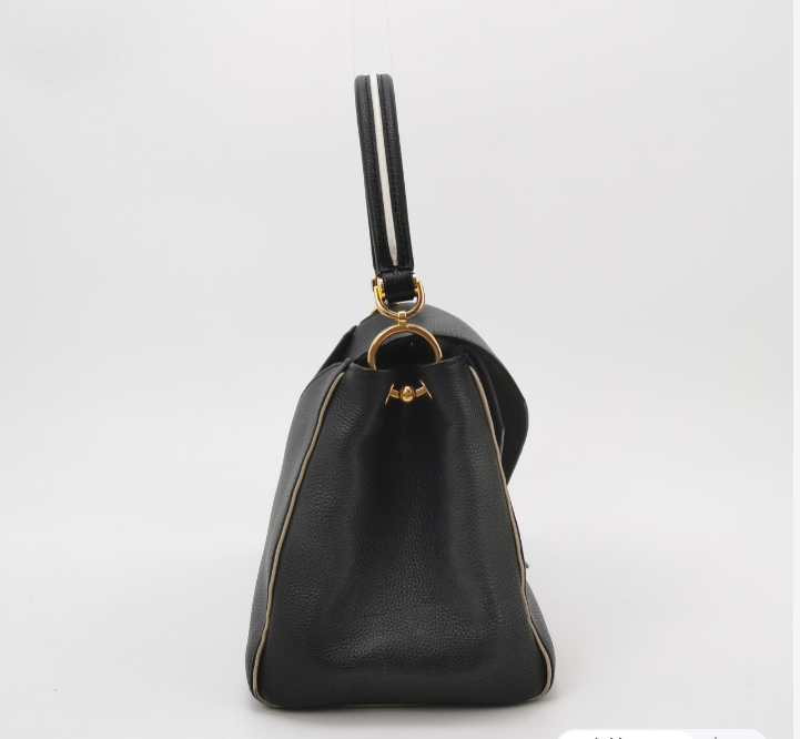 Preloved Louis Vuitton (LV) double V bag 2017year black 037850100119