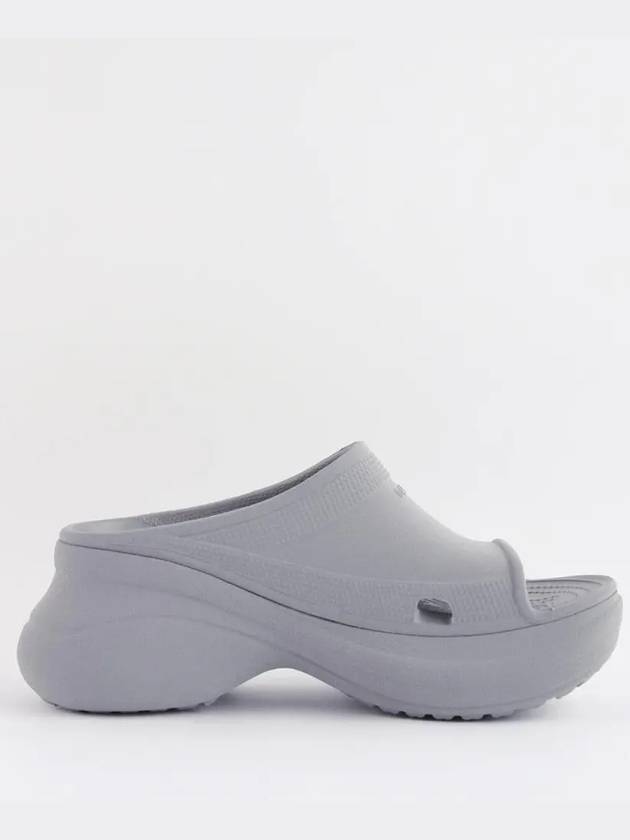 Luxury Balenciaga  Pool Platform Slipper Grey