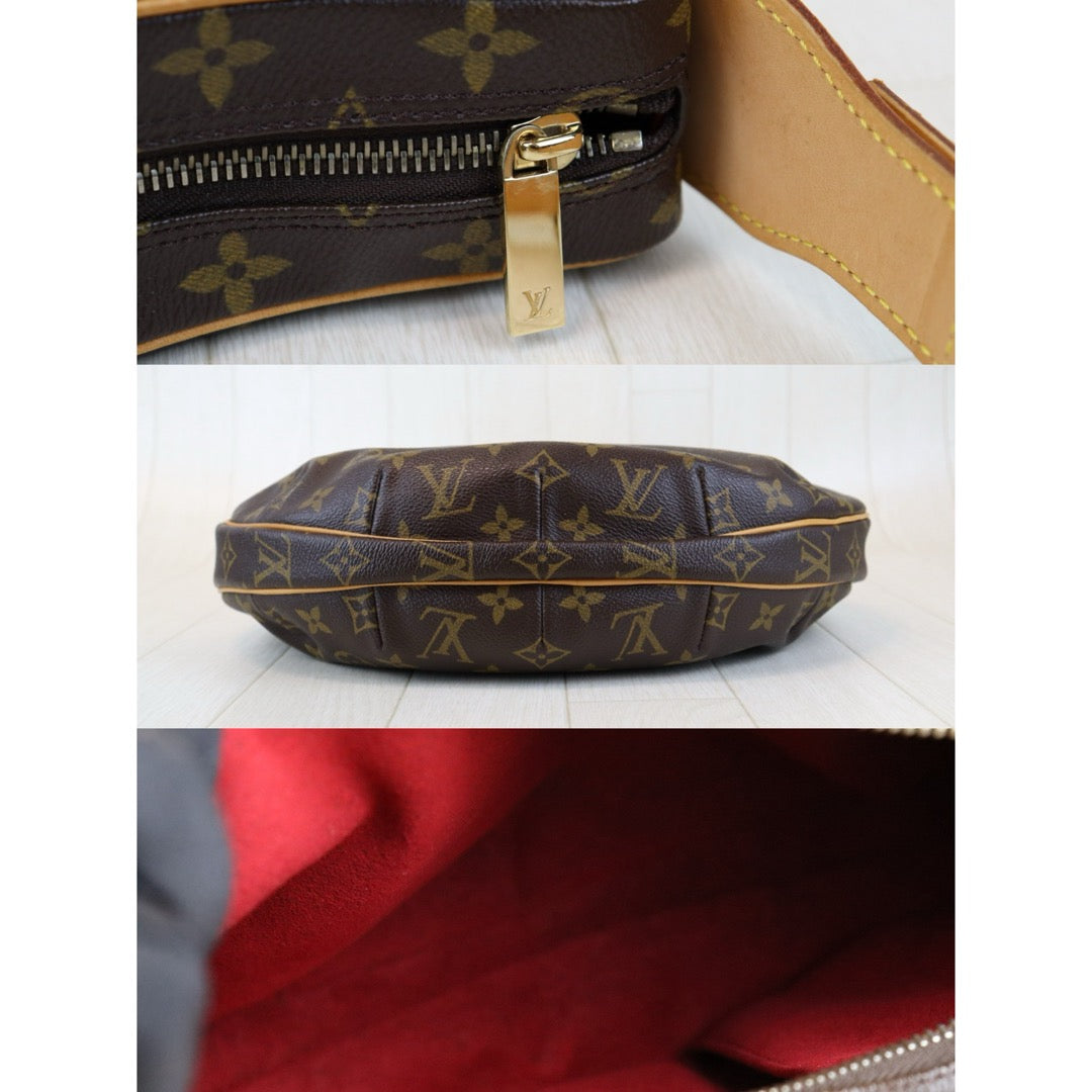 Very Good ( Rank A)｜LV Monogram Pochette Croissant MM Shoulder Bag｜H24092804