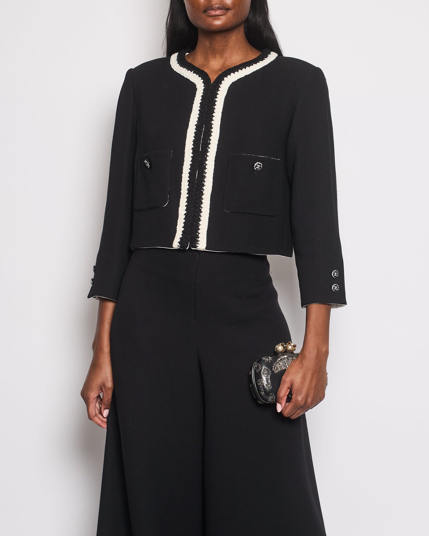 *SUPER HOT* Chanel 22C Black, White Metallic Tweed Trim Silk Jacket and Wide-Leg Trouser Set with Crystal CC Logo Detail Size FR 42-44 (UK 14-16) Jacket RRP ¬£5,420