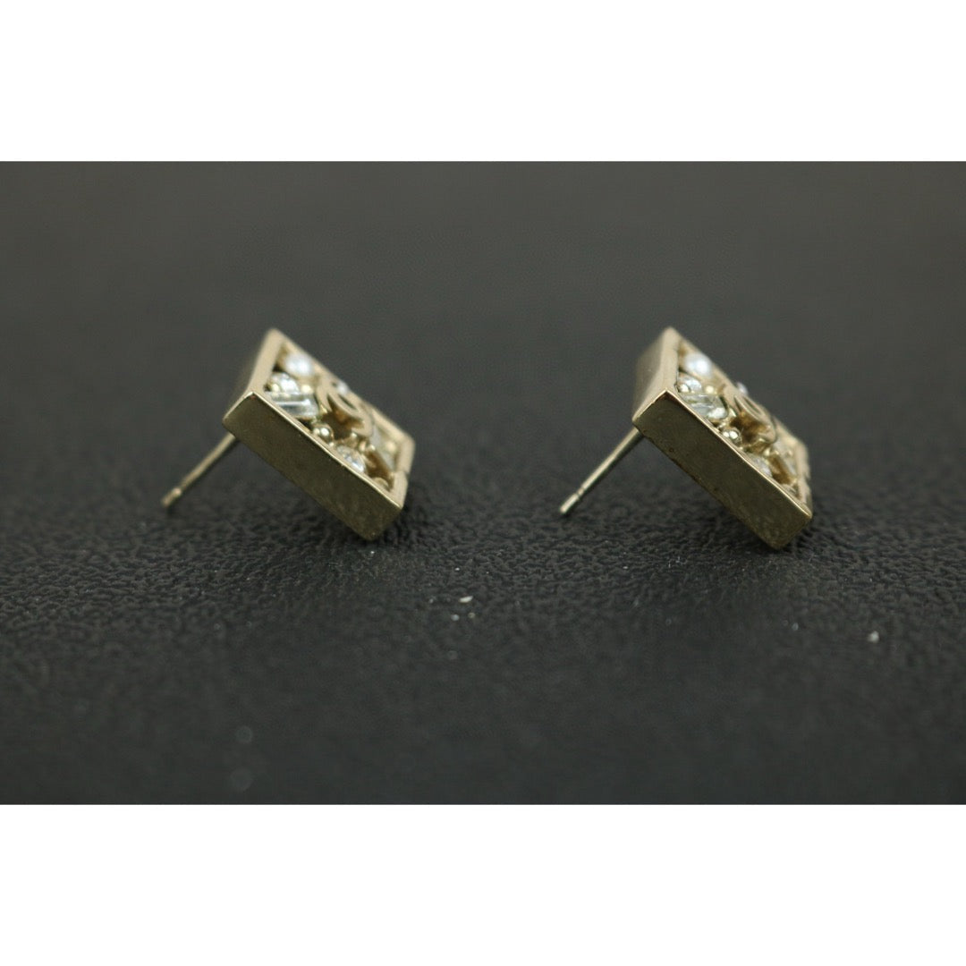 Excellent（Rank SA）｜ CHANEL Coco Mark Square Rhinestone Pearl Earrings Golden｜F25022004