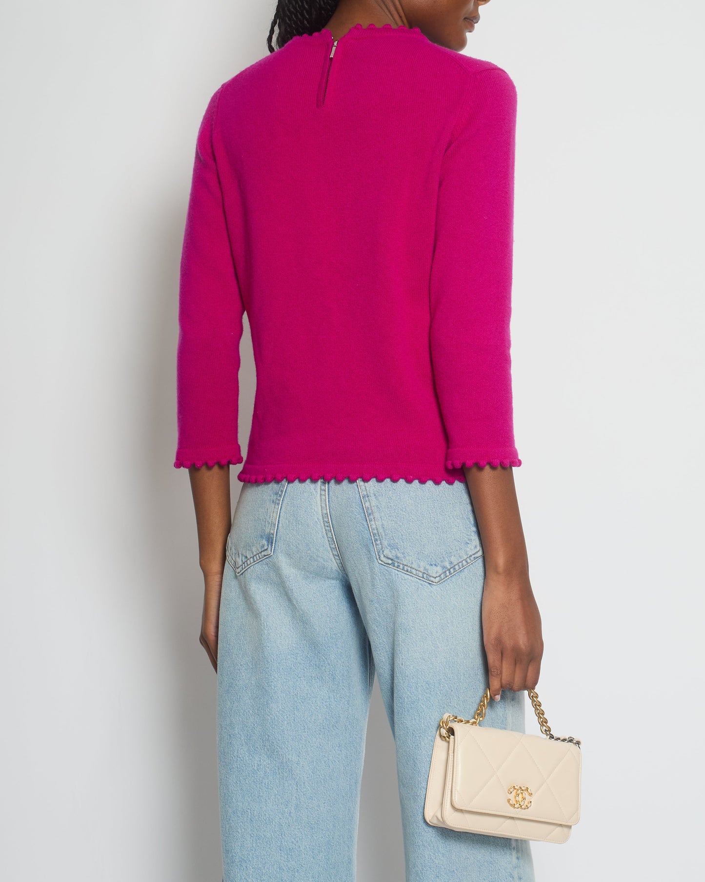 Chanel Fuchsia Long Sleeve igan with Button and Pocket Detail Size FR 40 UK 12)