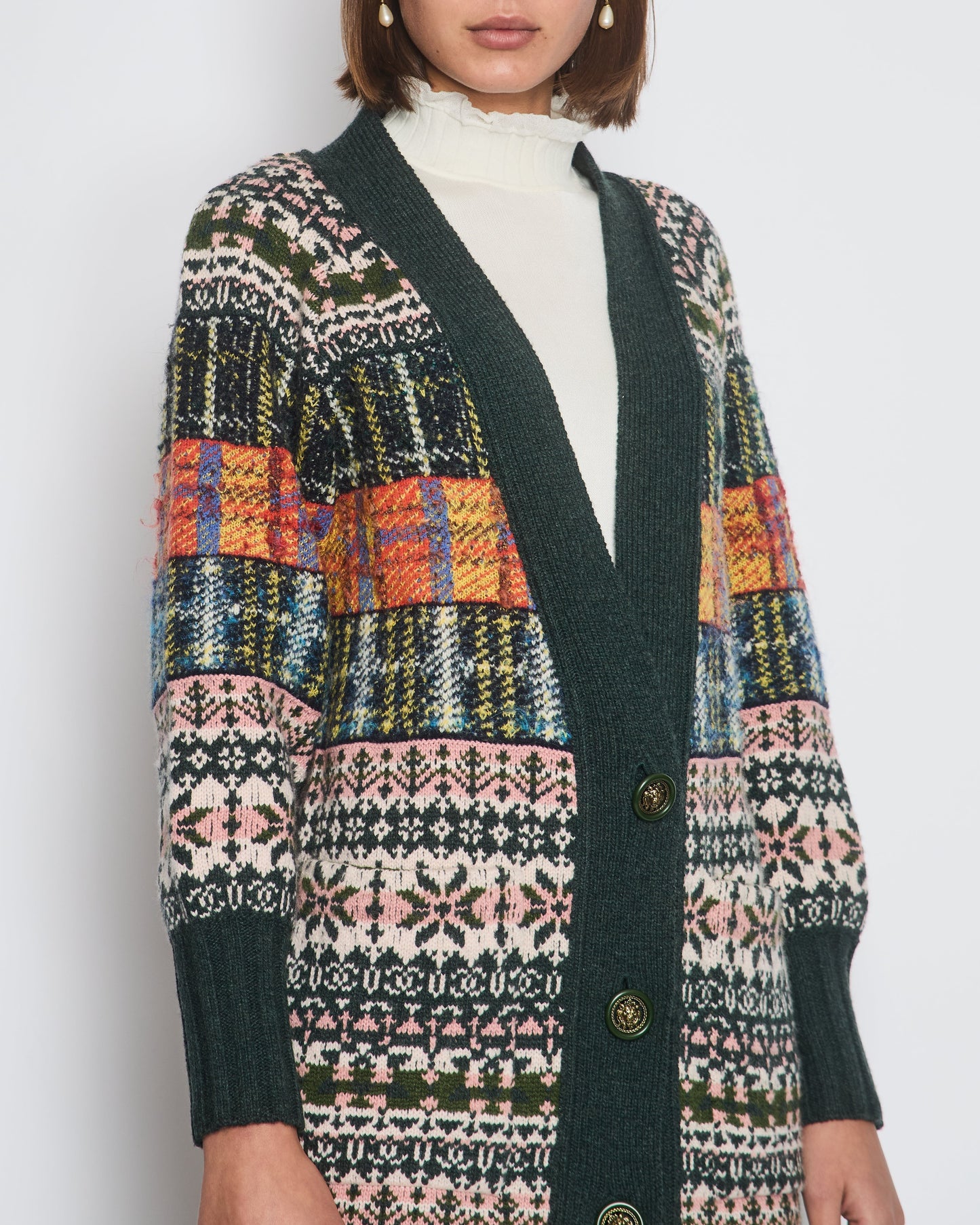 Chanel Green Metiers D'Art Paris-Edinburgh Long-Line igan with Lion Button Detail Size FR 34 (UK 6)