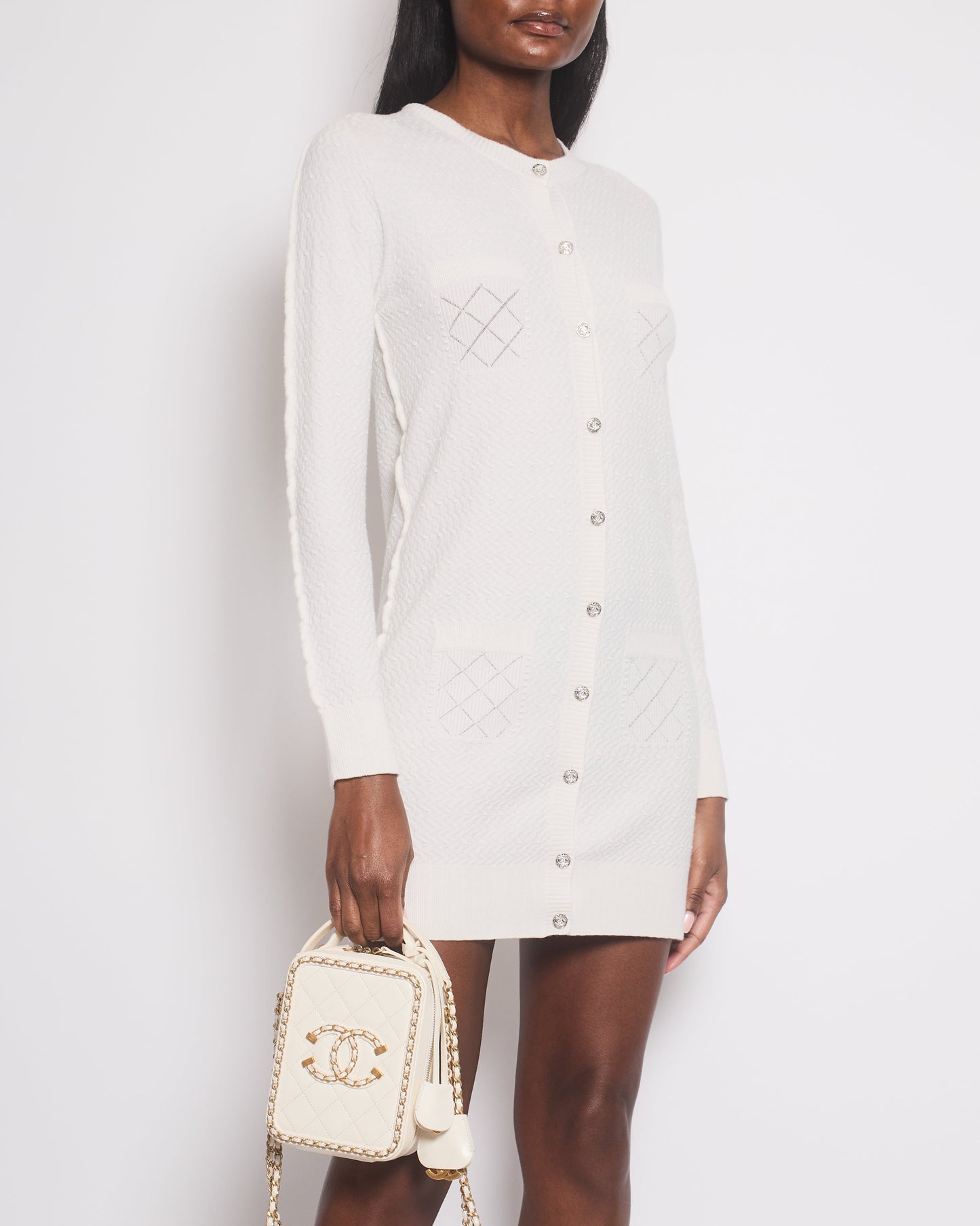 *HOT* Chanel 22A Ivory Long-Line Cashmere igan with Crystal CC Buttons Detail Size FR 38 (UK 10)
