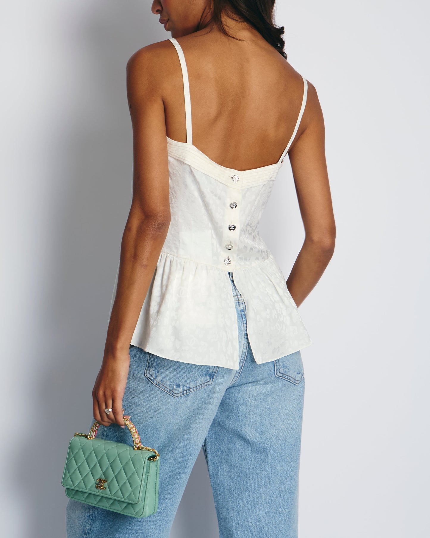 Chanel 23AK White Silk Sleeveless Shirt with CC Logo and Leopard Prints Detail FR 36 (UK 8) RRP ¬£2450