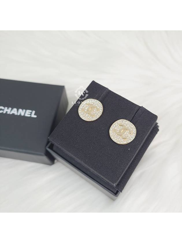 CC Logo Crystal Round Earrings Gold Chanel