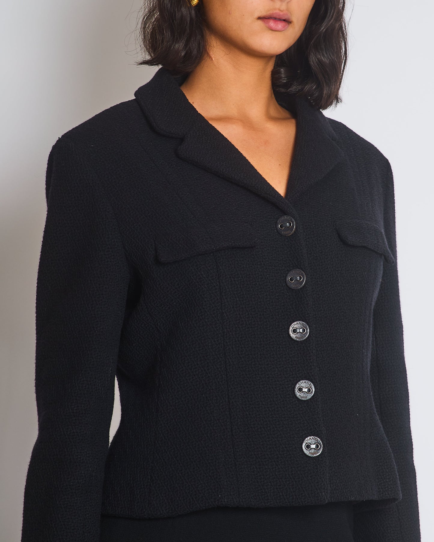 *FIRE PRICE* Chanel 02A Black Wool Jacket with Zips on The Sleeves & Leather Buttons Size FR 42 (UK 14)